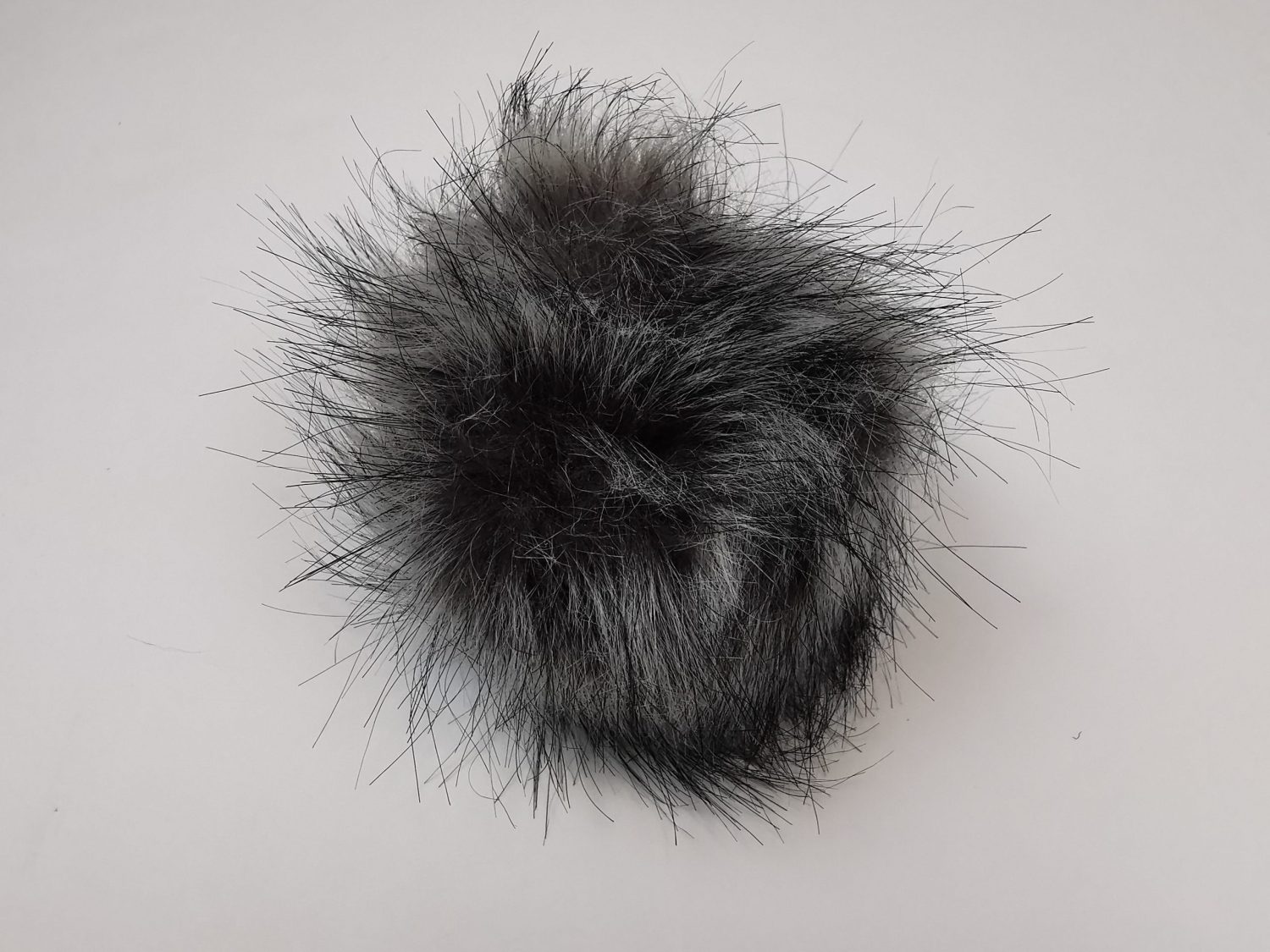 Pipontupsu kumilenkillä tummanharmaa 12 cm