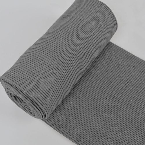Ribiline soonik 3x3 tumehall