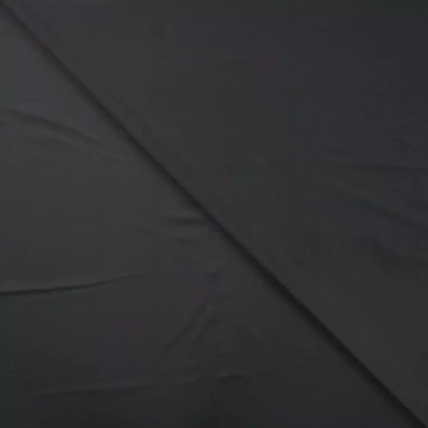 Sporditrikotaaž must 200 g/m2 - Image 3