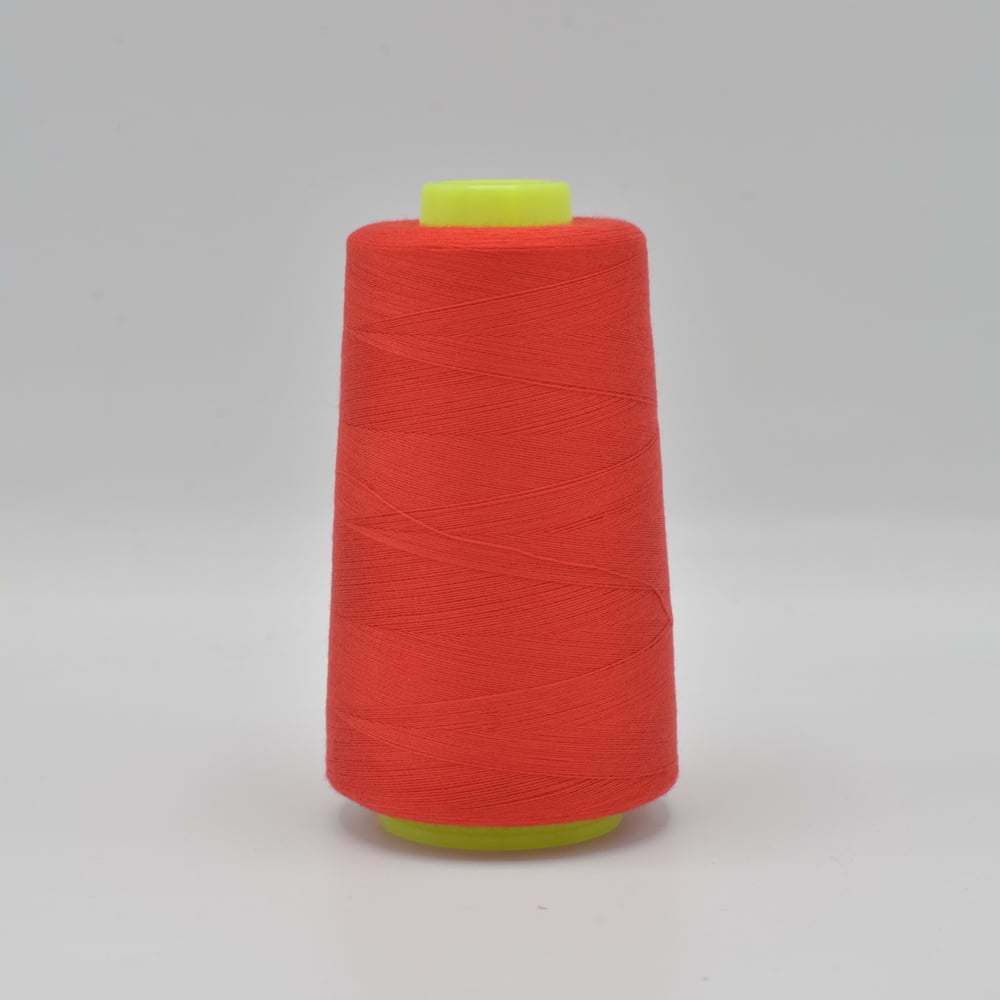 Overloki niit 3000 yd: punane
